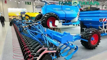 Дилеры Lemken презентовали на ЮГАГРО-2025 новую пневматическую сеялку Solitair ST/1200-125